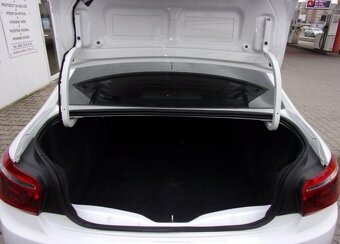 Citroën C-Elysée 1,2 PureTech FEEL benzín manuál 60 kw - 20