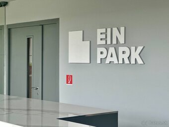 ŠTÝLOVÝ 3 IZBOVÝ BYT - EIN PARK S TERASOU A GARÁŽOVÝM STÁTIM - 20