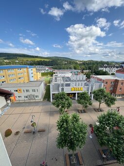 Predám kompletne zariadený 3-izbový byt – 78,5 m² na pešej - 20