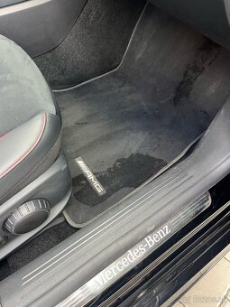 Mercedes Benz CLA - 20