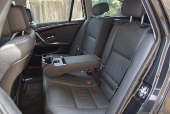 BMW Rad 5 Touring 530d A/T Top stav /aj na splátky/ - 20
