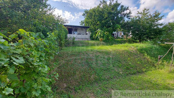 Chata s peknou, udržiavanou záhradou v ZO Opendáky, okr. S - 20