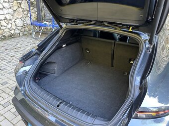 Porsche Taycan 4 Cross Turismo, Batery performance + - 20