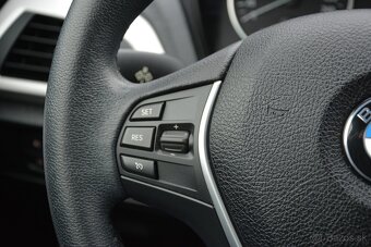 BMW rad 1 1.60 116i, SR voz, Automat,Serv.Kniha - 20