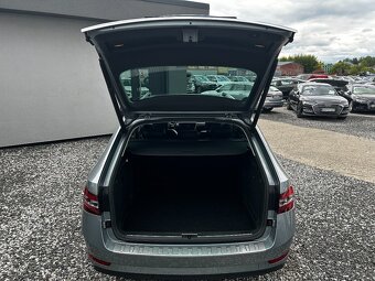 Škoda Superb Combi - 20