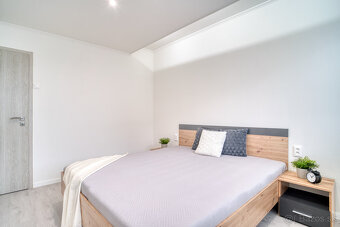 Na prenájom klimatizovaný 3-izbový byt v Malackách - 20