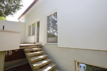 Predaj 3i byt s 260 m2 pozemkom, garážou a pivnicou, Bezenye - 20