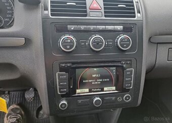 Volkswagen Touran 2,0 TDI Cup Comfort nafta manuál 103 kw - 20