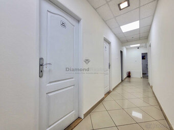 LUX Kancelárie oproti HORNBACHU - 20