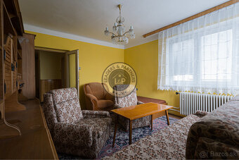 5 izbový, dvojpodlažný RD-VALALIKY, pozemok 550m2 - 20