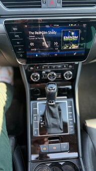 Škoda Superb Combi 2.0 TSI 4x4 Style DSG - 20