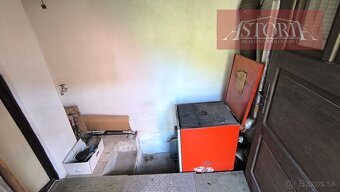dom + veľká záhrada - Čremošné - okr. Turč.Teplice - 20