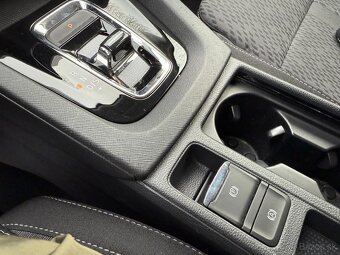 Škoda Octavia Combi 2.0 TDI SCR Style DSG - 20