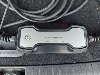 Hyundai Kona Electric 100, servisná kniha, záruka - 20