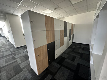 Moderné kancelárske priestory - 660 m2 - na Juhu - 20