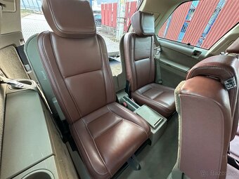 Volvo XC90 2,4 D5 AWD manuál - 20