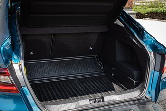 Renault Arkana TCe 140 EDC, 1. majiteľ, slovenské, nelakovan - 20