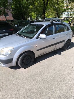 Kia Rio 1,6 benzín r.v 2006 - 20