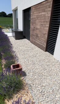 Luxusný 4 izb RD s garážou, pivnicou a bazénom na 982 pozemk - 20