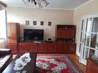 Pekný rodinný dom v Želiezovciach - ul. Kpt. Nálepku 2134 m2 - 20