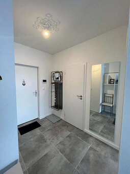 2i zariadený byt s garážovým státím v BB, Petelenova ulica - 20