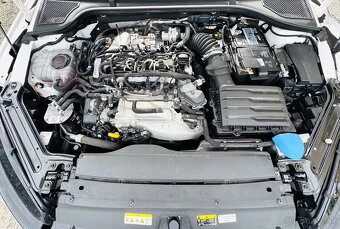 Škoda Octavia IV 2,0 TDI KOMBI 10/2022,59 000 km,NAVI,LED - 20