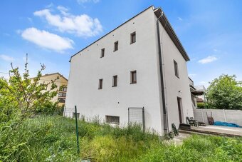 Ponúkame na predaj veľký rodinný dom na Tomanovej ulici  Dom - 20