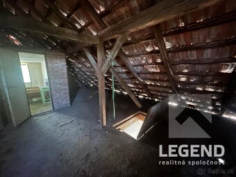 RD Nesvady, pekný pozemok 862 m2, pri stanici - TOP lokalita - 20