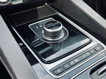 Jaguar F-Pace 2.0D AWD Prestige - 20