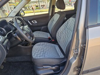 Škoda Fabia Combi 1.4 16 V Elegance - 20