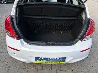 Hyundai i20 1.2i 63kW KLIMA ČR PLATNÁ STK - 20