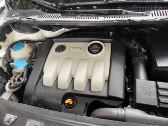 Volkswagen TOURAN 1.9 TDI ELEGANCE 77KW M6 ROK 2006 - 20