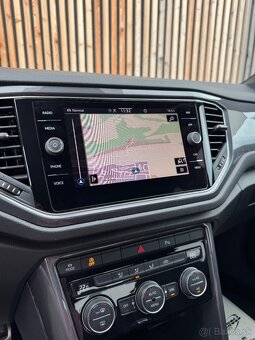 Volkswagen T-Roc 1.5 TSI R-Line DSG - 20