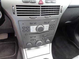 Opel Astra 1.6 16V Enjoy - 20