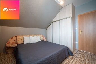 Na predaj rodinný dom s bazénom v Opoji - 20