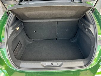 PEUGEOT 308 1.2 TURBO BENZÍN 96KW/130PS AUTOMAT 2023 - 20