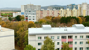 PREDAJ ATRAKTÍVNEHO 3-IZB. BYTU S LOGGIOU V PROSTREDÍ PLNOM - 20