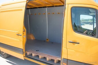 Volkswagen Crafter L4H4 2.0 TDi - 20