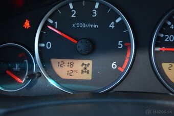 Nissan Pathfinder 2.5 dCi terénne - 20