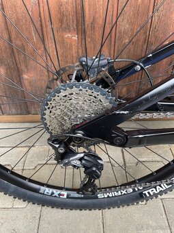 BiXS Sign 320 2019 - 20