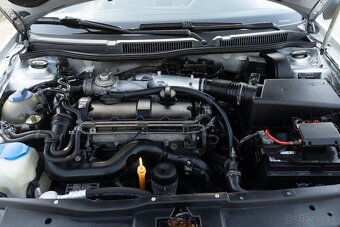 Volkswagen Bora Variant 1.9 TDI Highline 4-Motion - 20