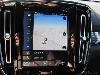 Volvo XC40 D4 R-Design AWD A/T - 20