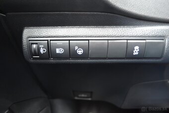 Toyota Corolla Combi 1.8 Hybrid Full LED - 20