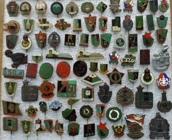 odznaky - auto ŠKODA i iné - 20