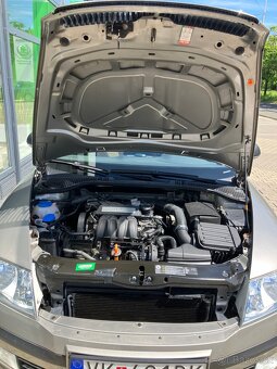 Škoda Octavia 1.6 Tour II nízky nájazd km 38.000 - 20