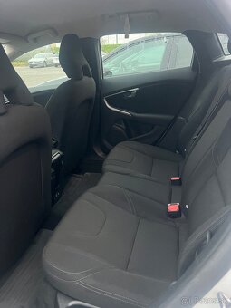 Predám Volvo v40 ročník 2017 - 20