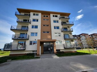 1 – IZB.BYT, NOVOSTAVBA, ZARIADENÝ, GAR.PARK. STÁTIE,PEZINOK - 20