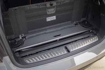 BMW Rad 5 Touring 530d mHEV xDrive A/T / ZÁRUKA / - 20