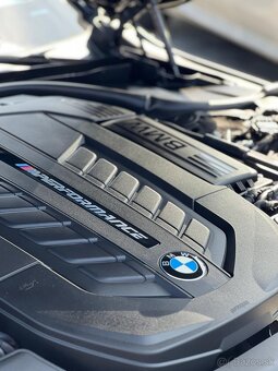 BMW Rad 7 M760Li xDrive A/T - 20