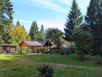 Veľmi pekná rekreačná chata s pozemkom 3858 m2-Kordíky - 20